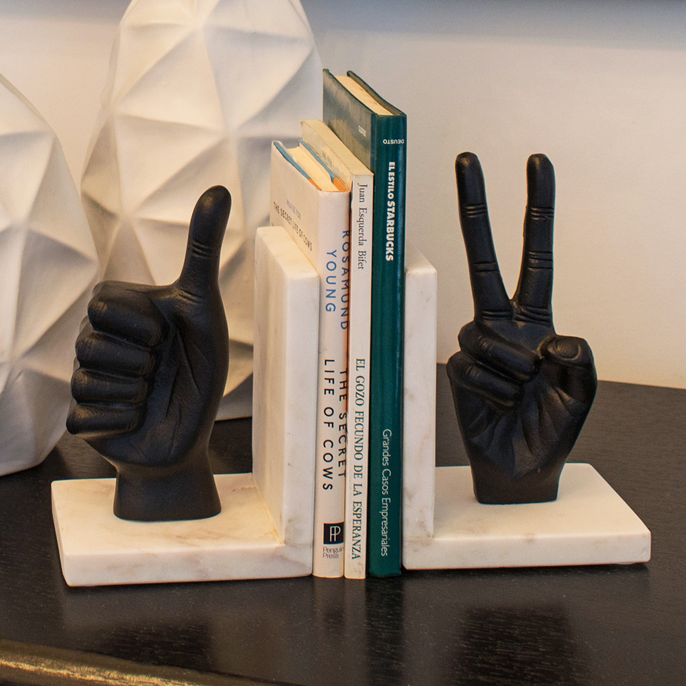 Portalibros de Manos Negras