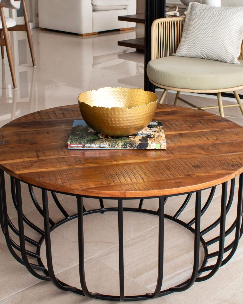 Mesa de Centro en Madera Natural