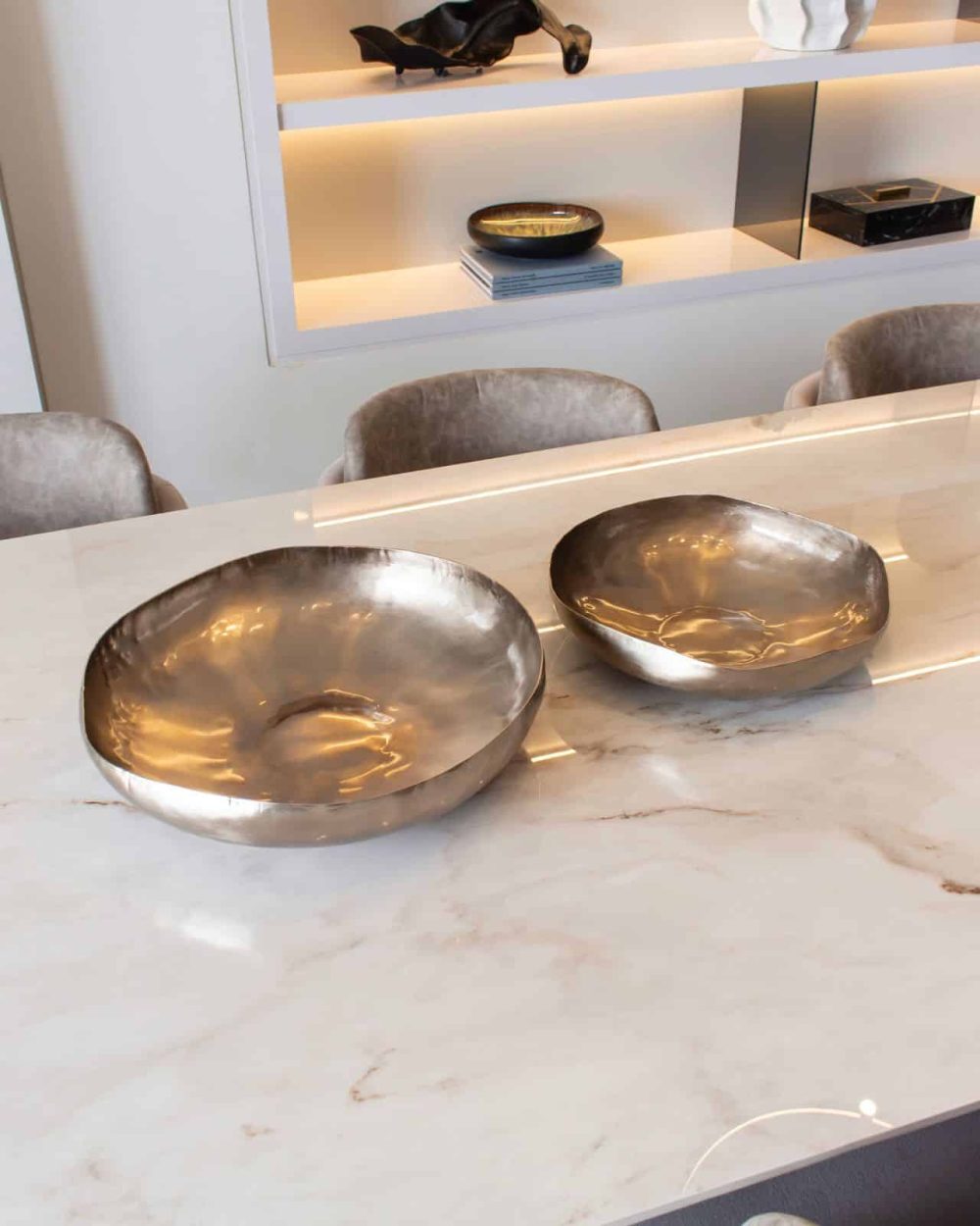 Bowl de Metal con Forma Orgánica Mediano