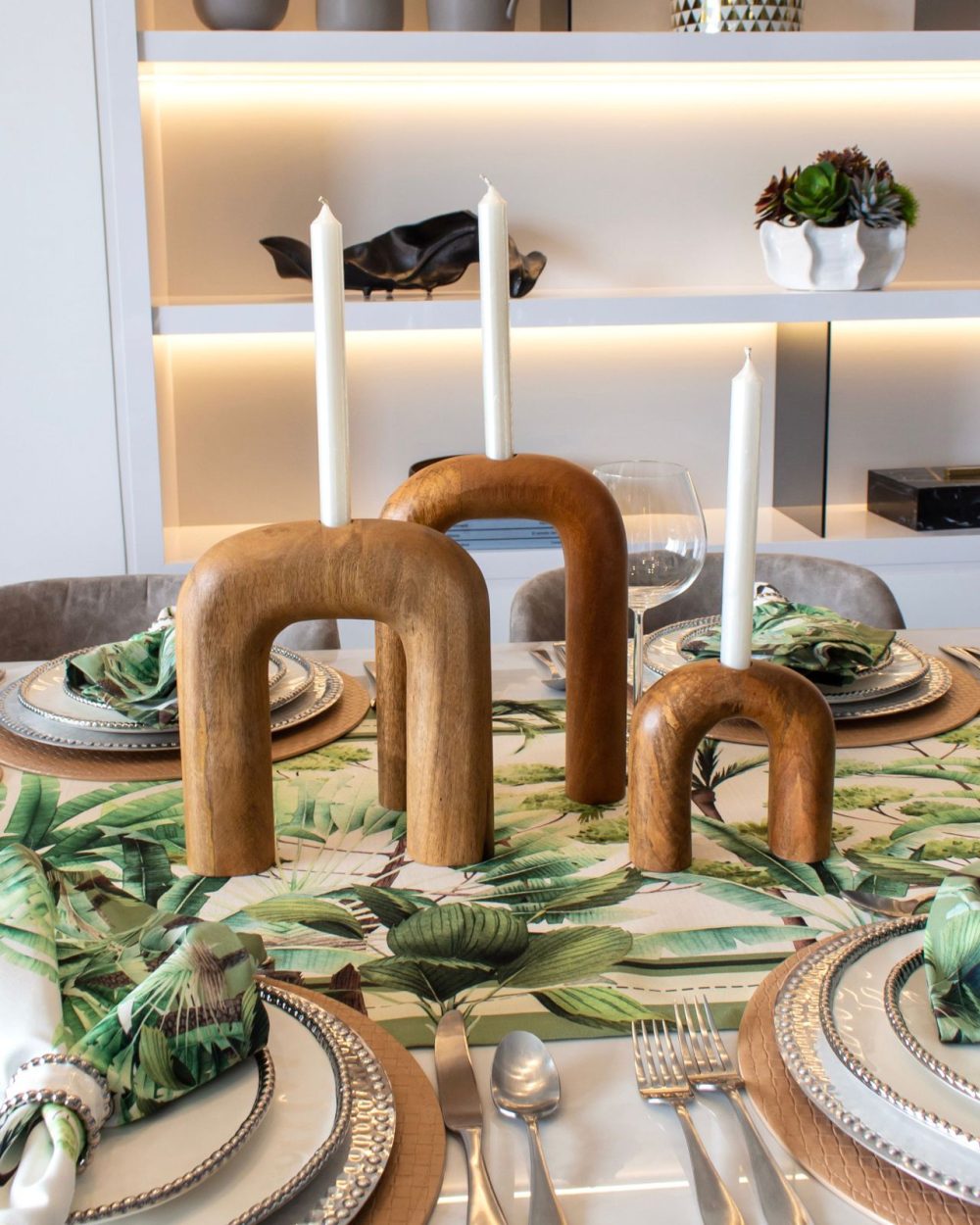 Jarrón   / Candelabro en Madera Grande
