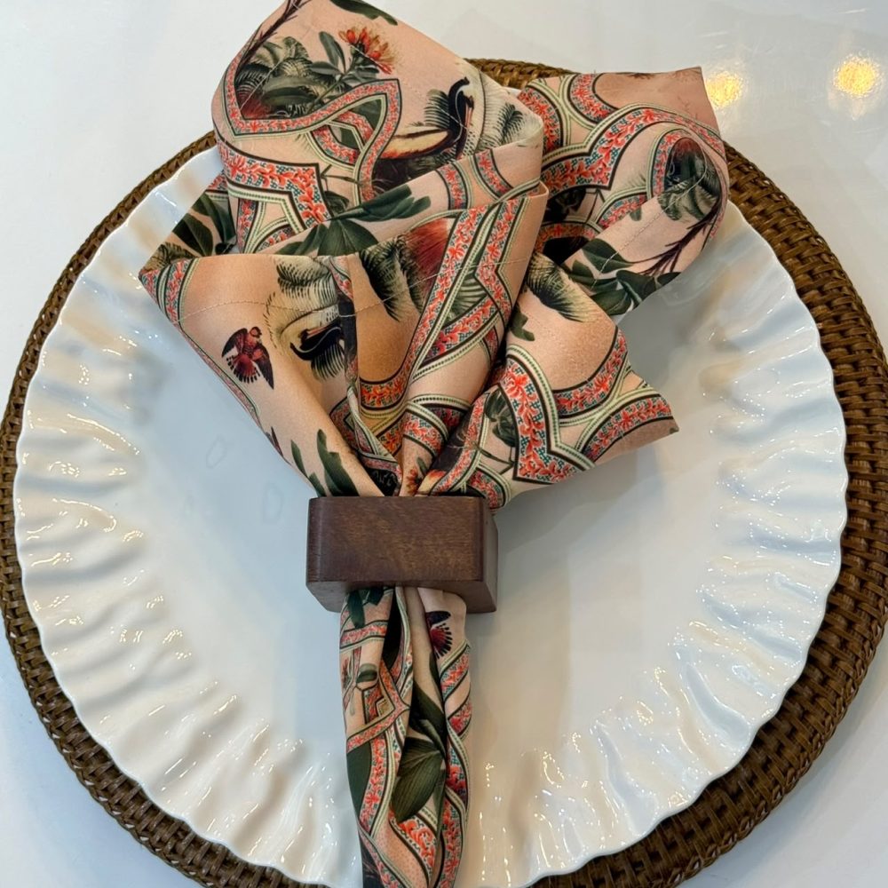 Servilleta By Carla Lizarazo – Encanto