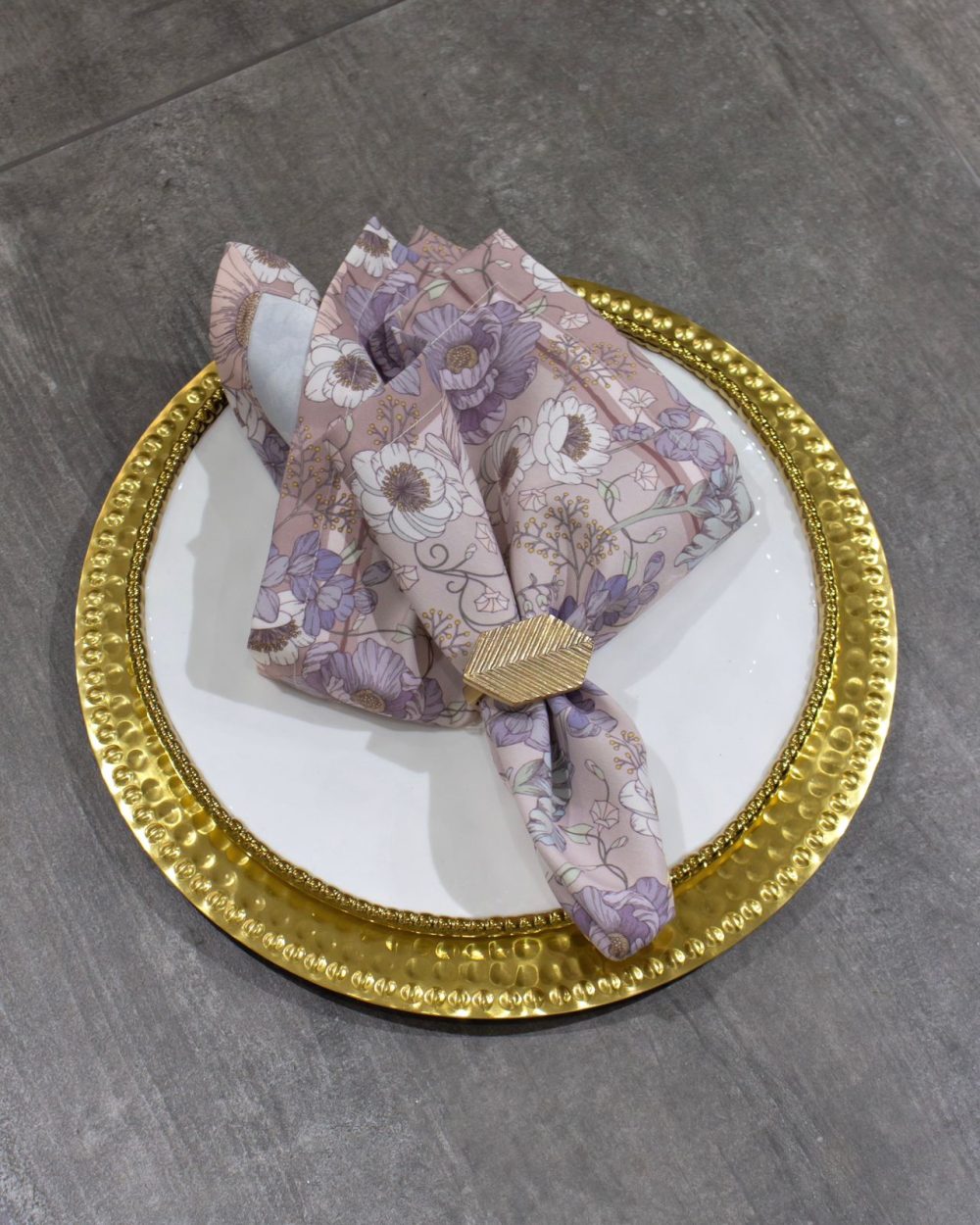 Servilleta By Carla Lizarazo – Violeta