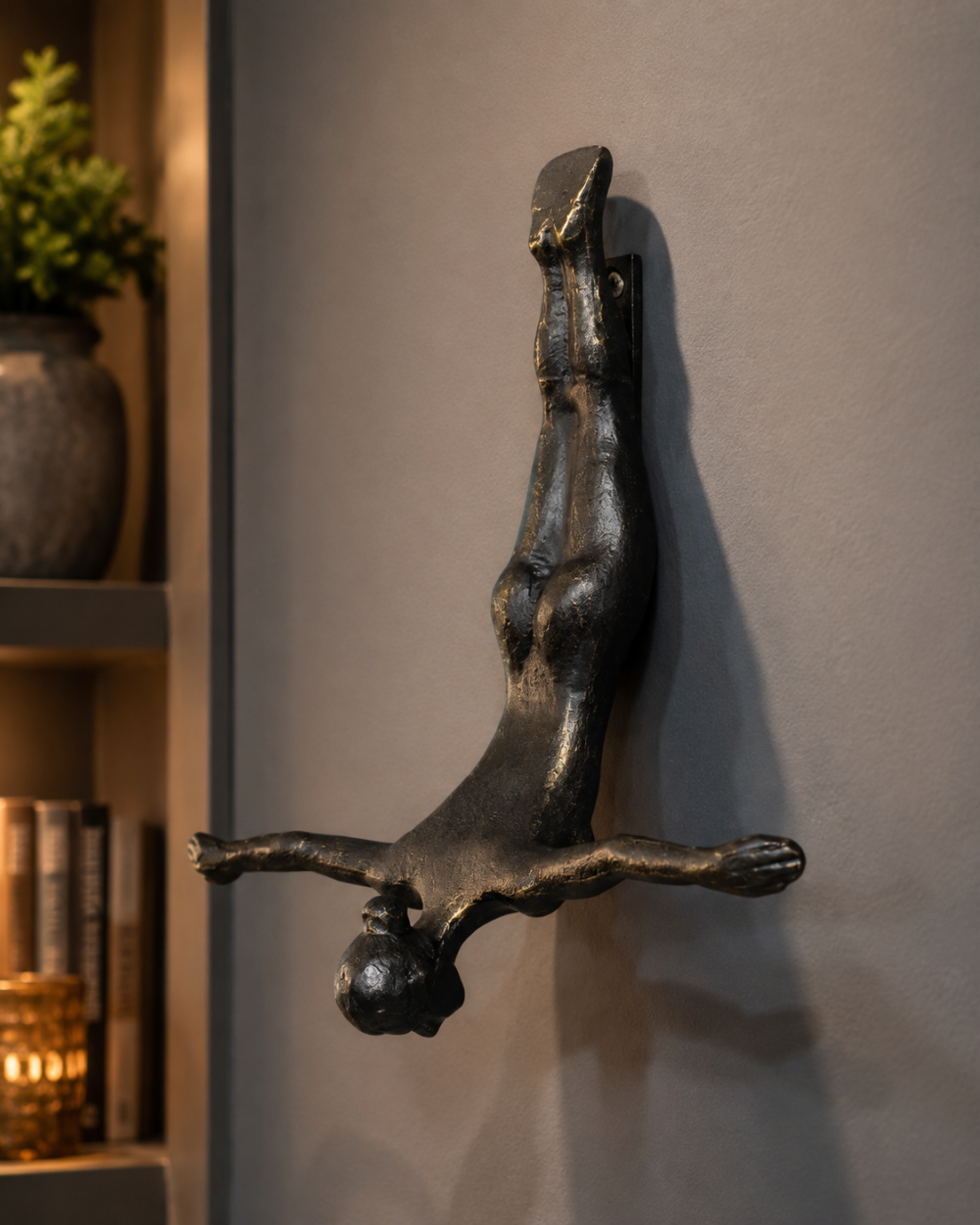 Aplique Mujer Buceando Tono Bronce