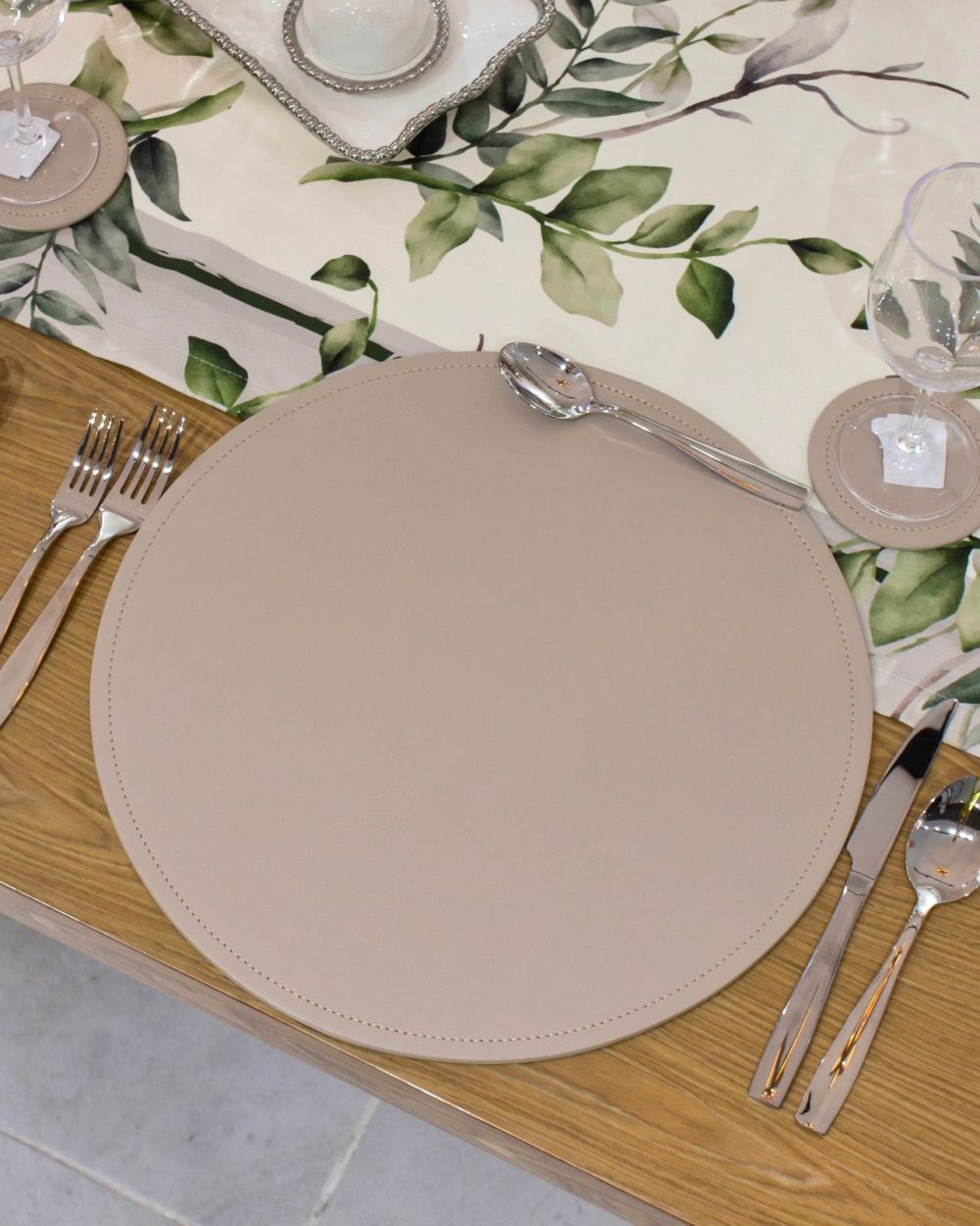 Individual By Carla Lizarazo at Home Redondo Taupe Claro