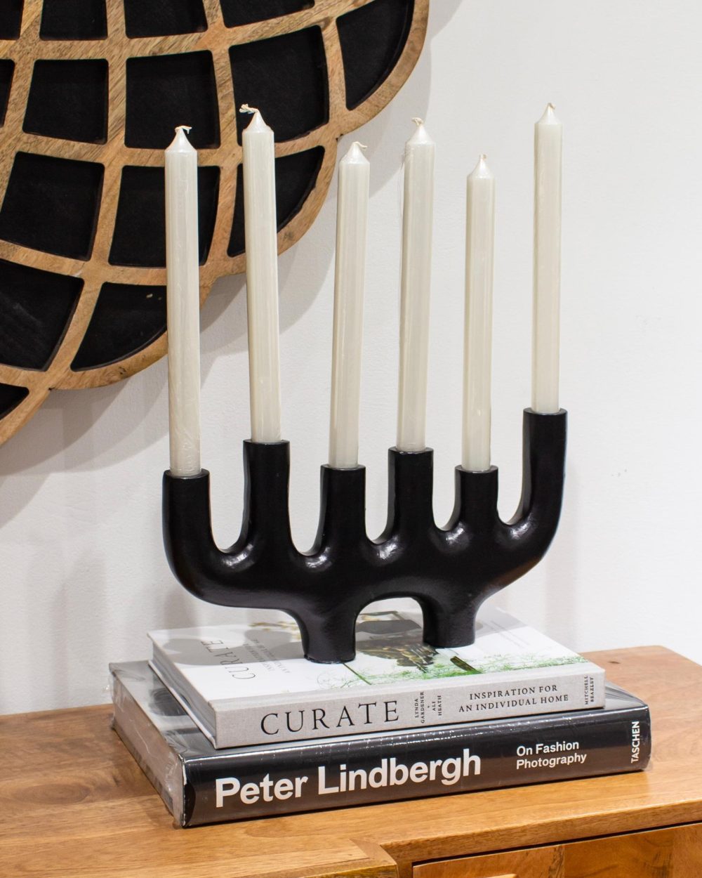 Candelabro de Seis Velas en Color Negro