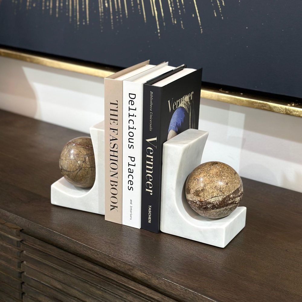 Portalibros                    Rikard Abstracto en Mármol y Piedra