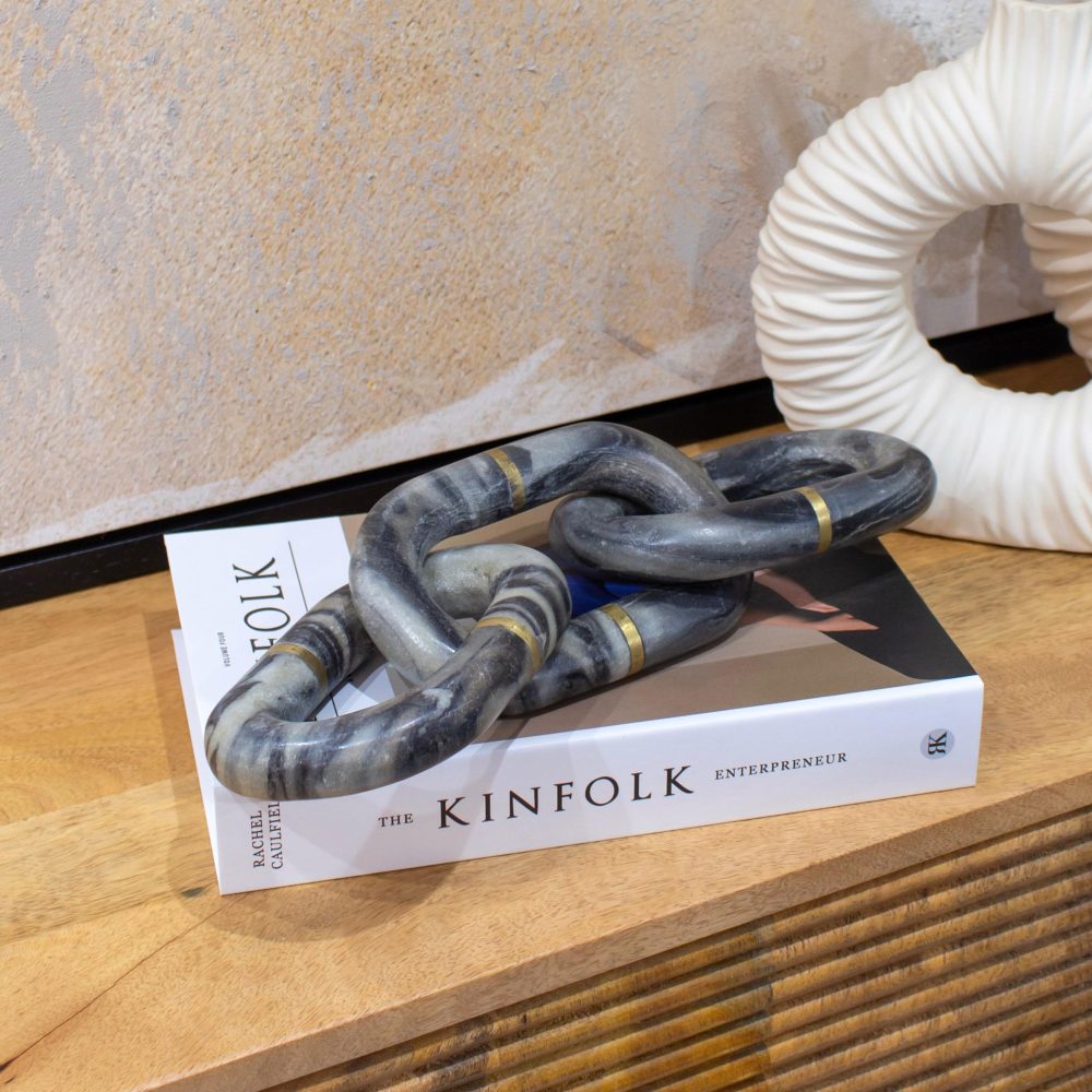 Cadena Decorativa en Mármol Color Gris