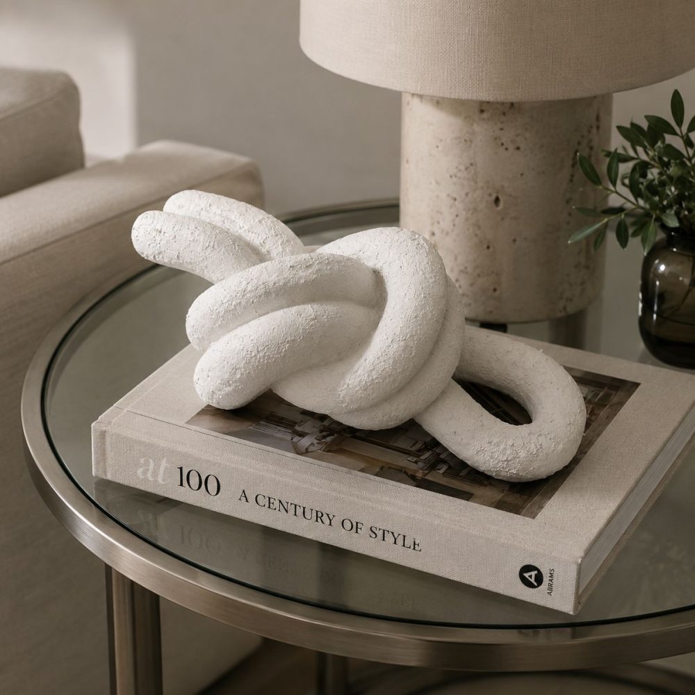 Accesorio       Nudo Decorativo en Resina Blanca