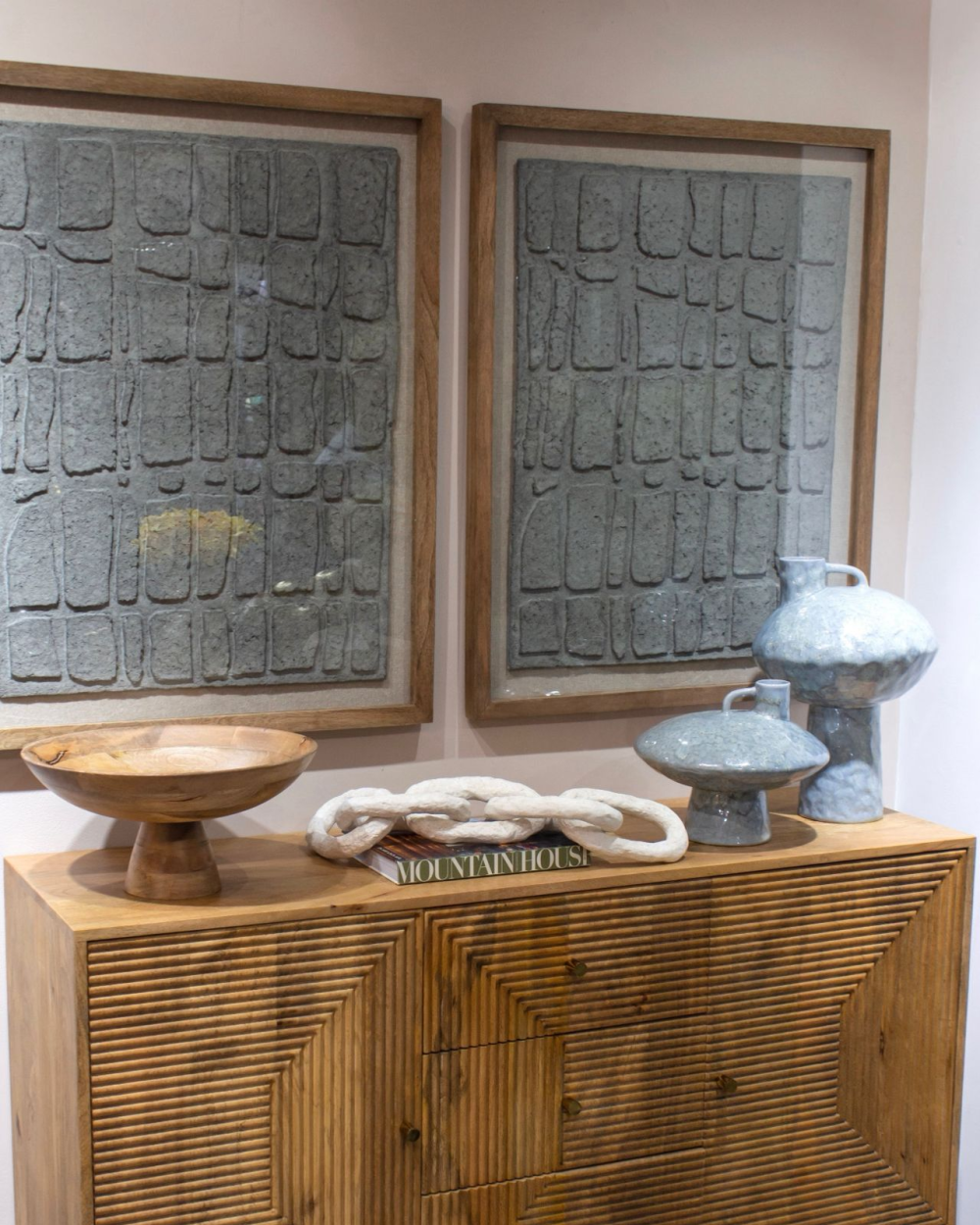 Cuadro Atemporal en Papel Maché Tono Gris 89cm x 72cm