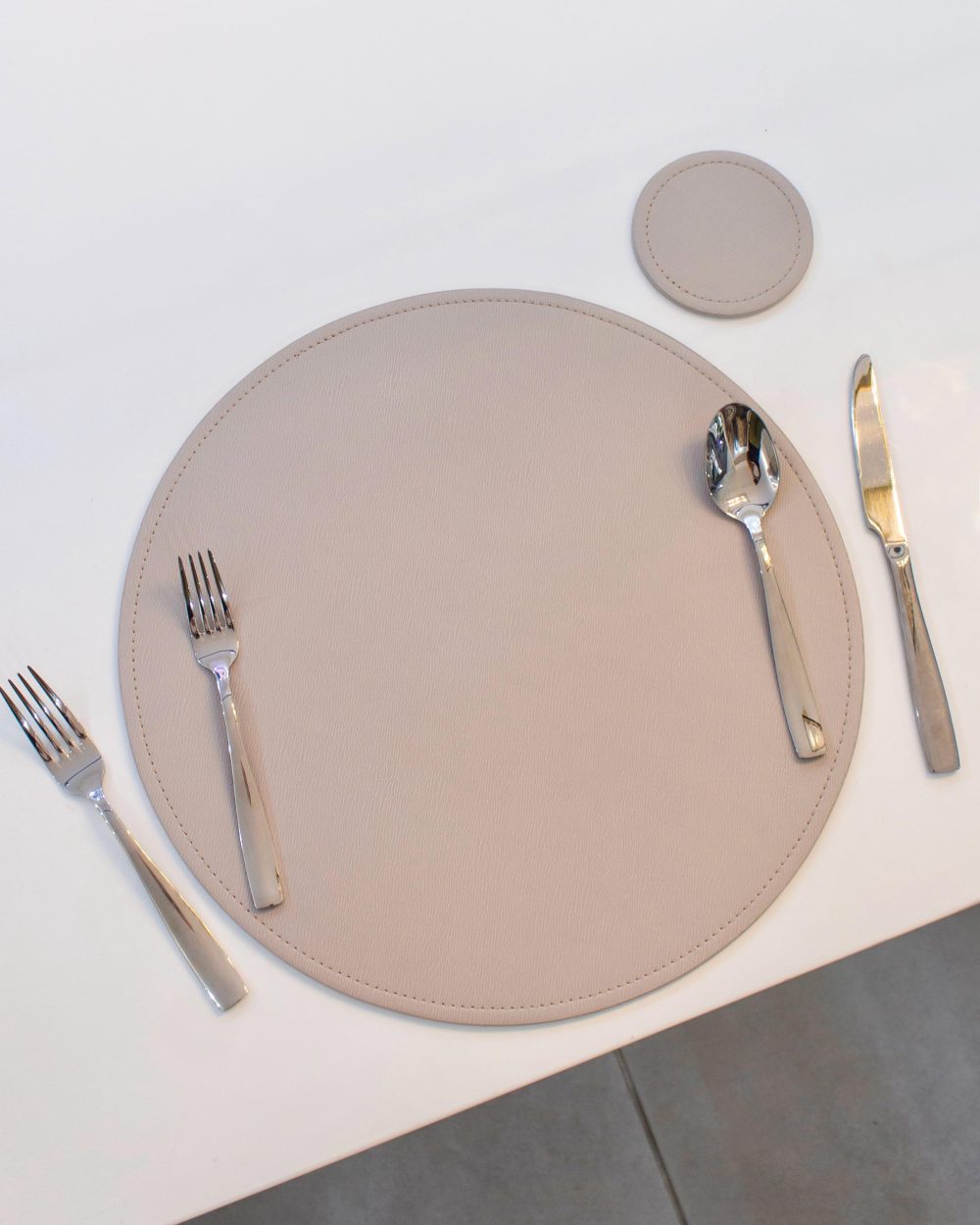 Individual By Carla Lizarazo at Home Redondo Beige