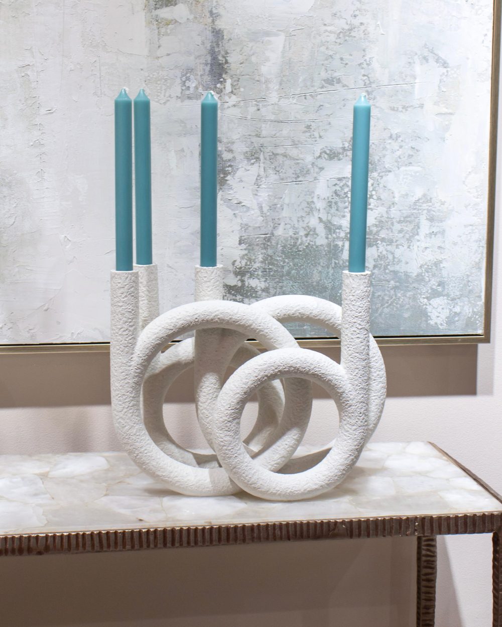 Candelabro en Metal y Resina Blanco X4