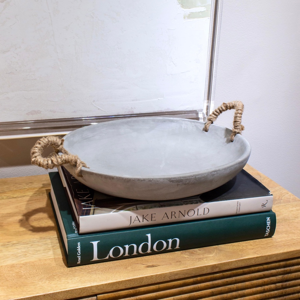 Bowl en Cemento con Manijas Tejidas, Color Gris