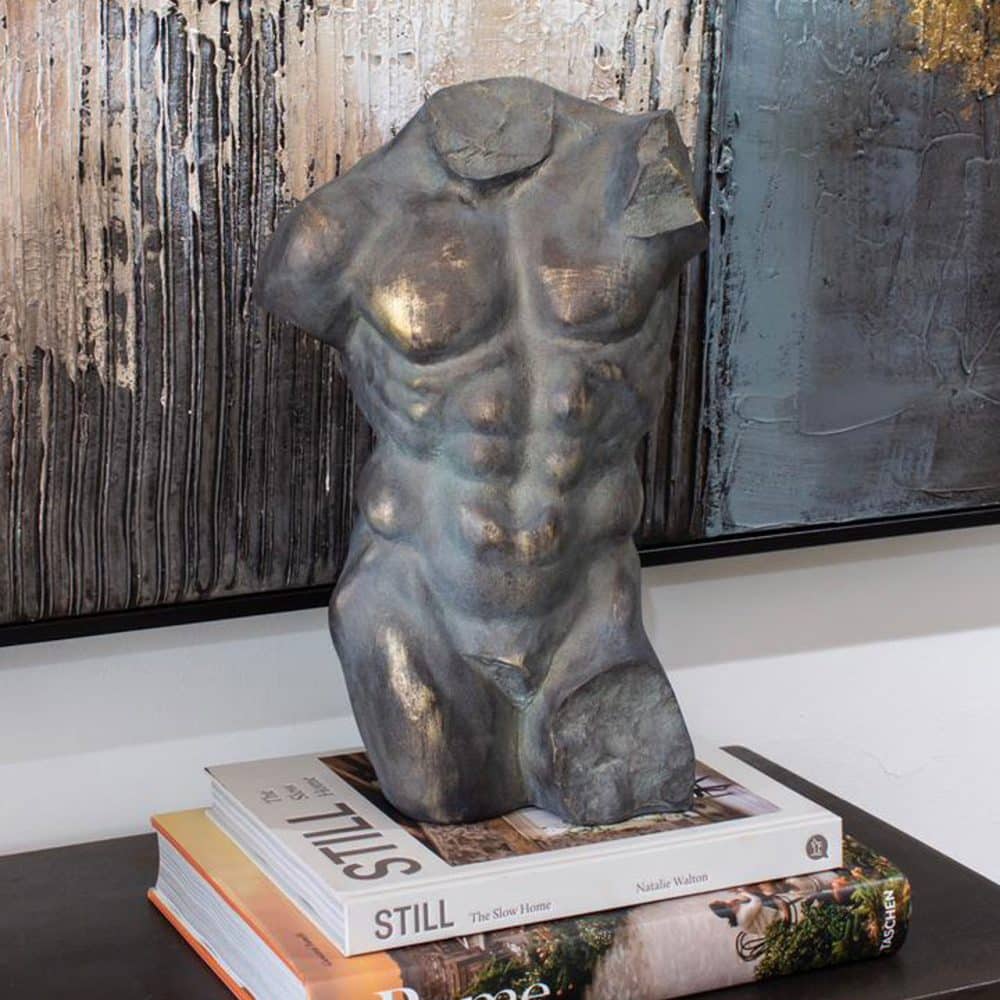 Escultura de Torso de Hombre Tono Cobrizo