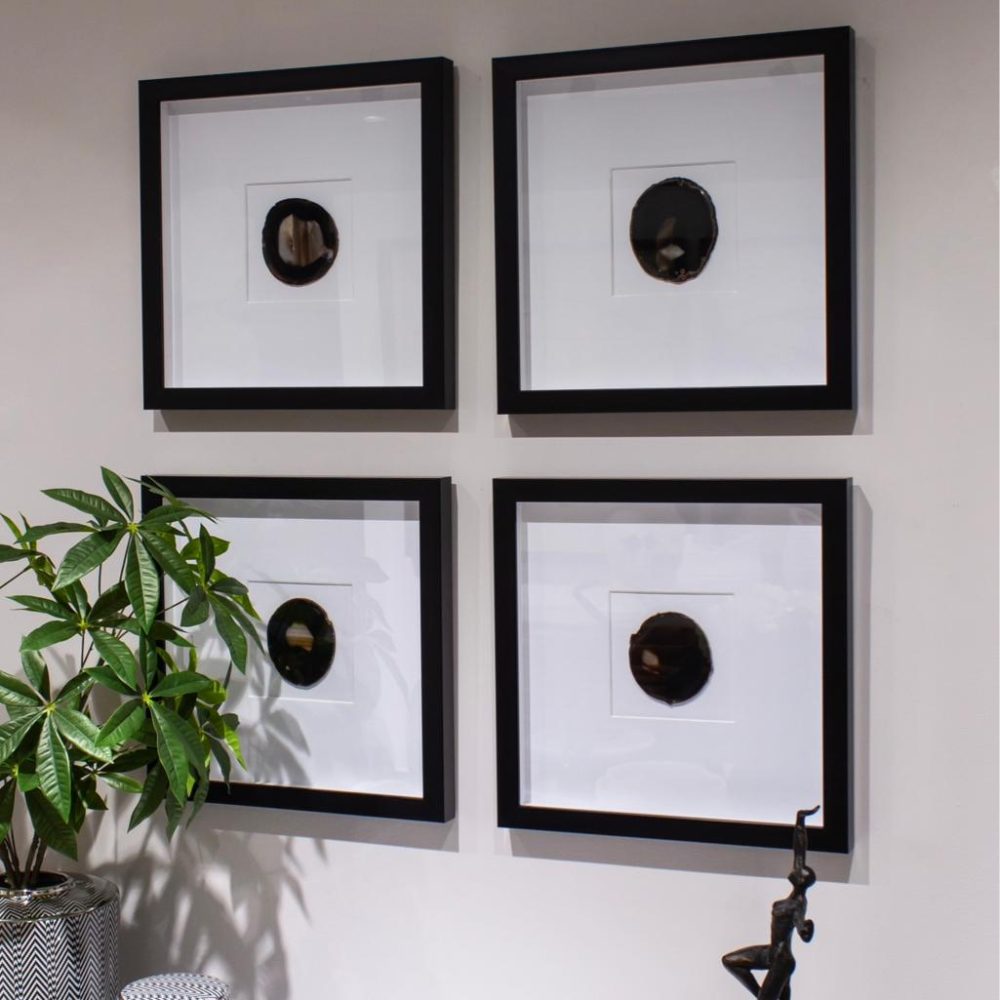 Cuadro de Cuarzos Enmarcados Marco Negro Carla Lizarazo 39cm x 39cm