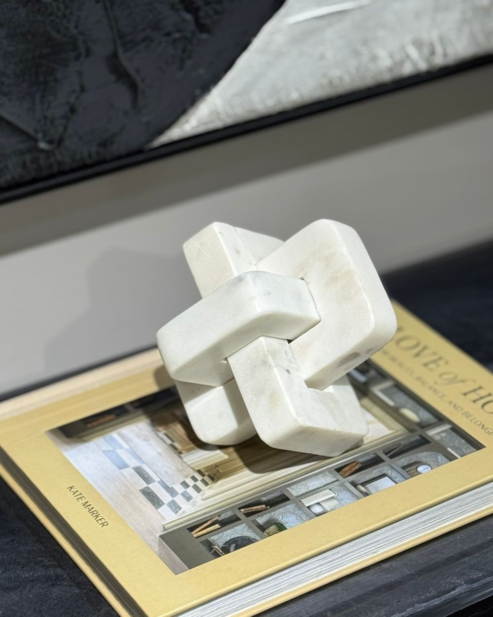Accesorio Decorativo Nudo de Mármol Blanco