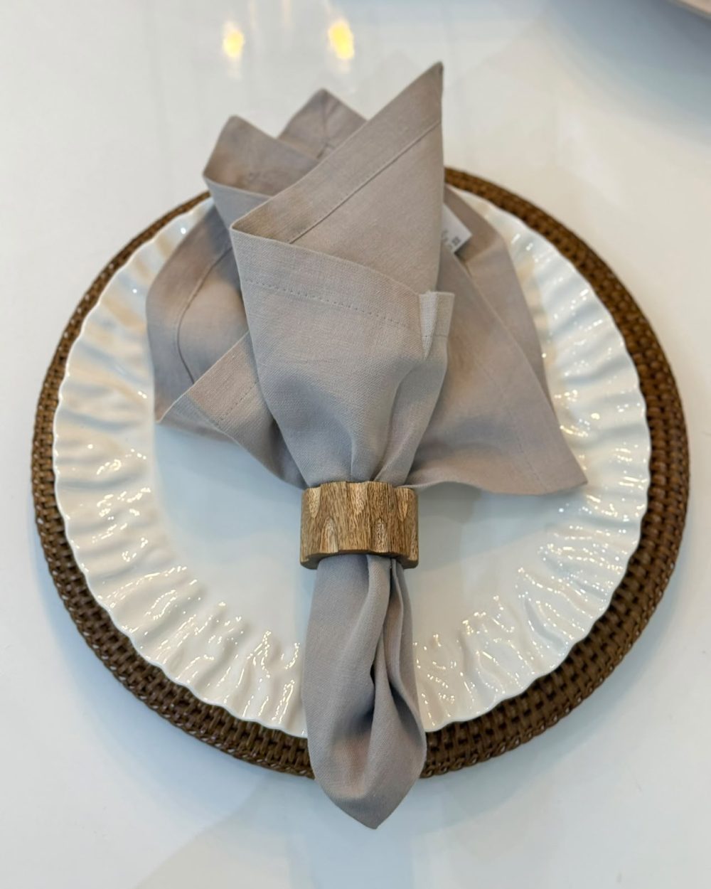 Servilleta By Carla Lizarazo – Gris