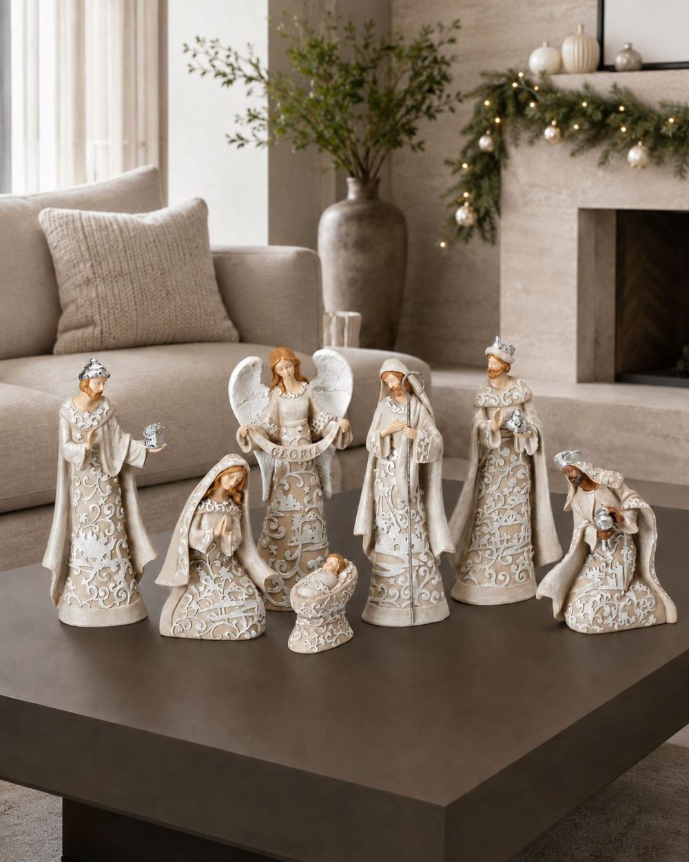 Pesebre de 7 Piezas con Ángel 19cm alto